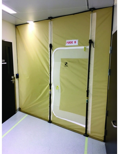 Flexible wall for use in hospitals